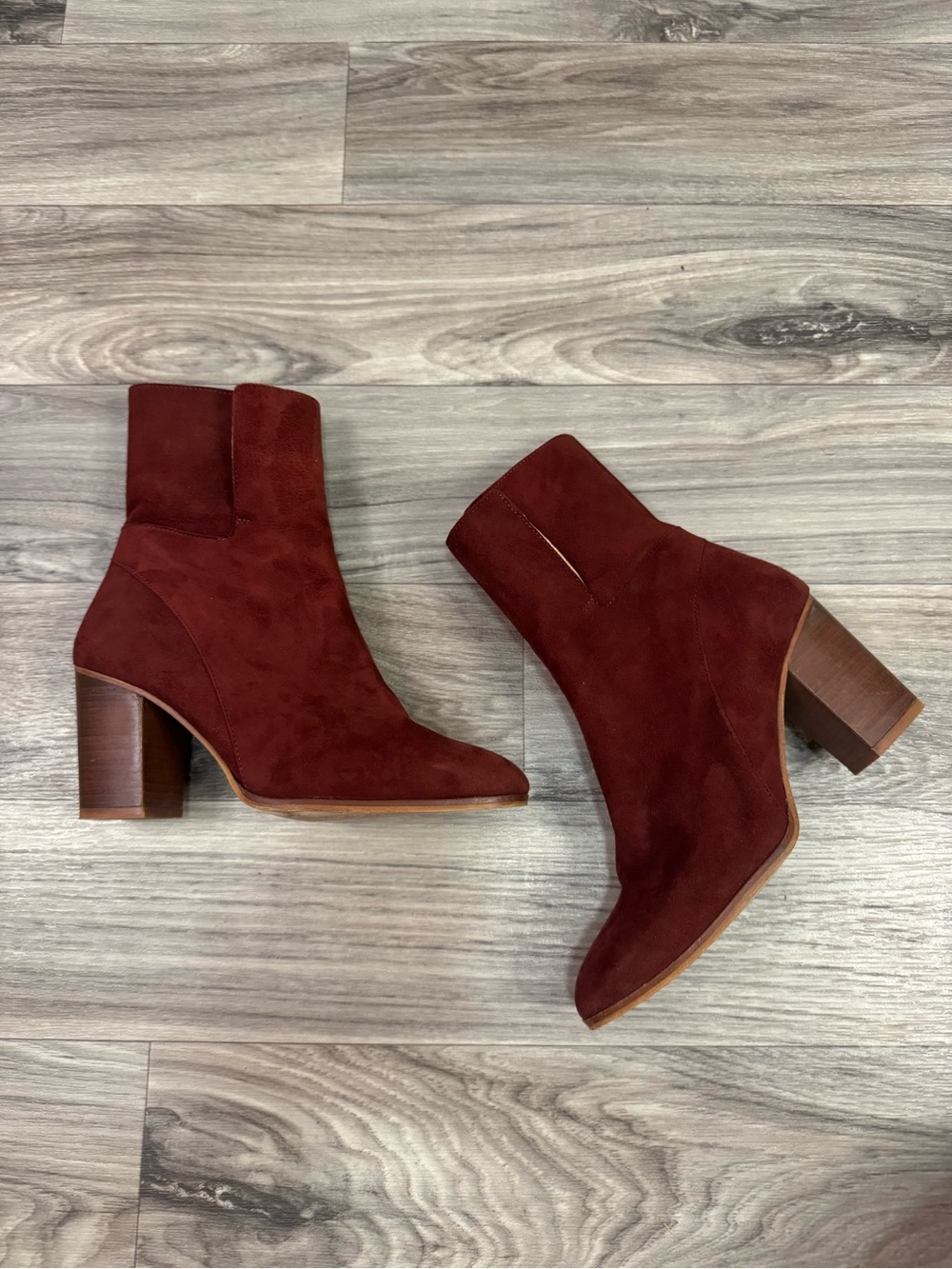 Free People Breakers Suede Blocked Heel Ankle Booties Size 7.5